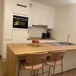 Modern Centrum Apartment *