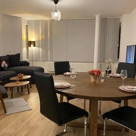 公寓 Modern Centrum *