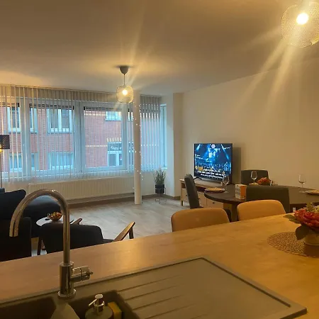 公寓 Modern Centrum 奥斯滕德